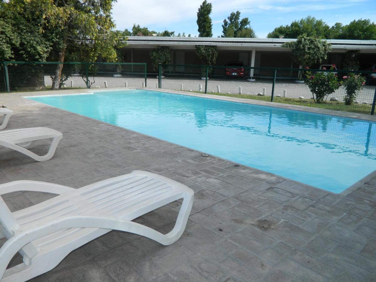 Motel A.C.A. צ'יפולטי מראה חיצוני תמונה