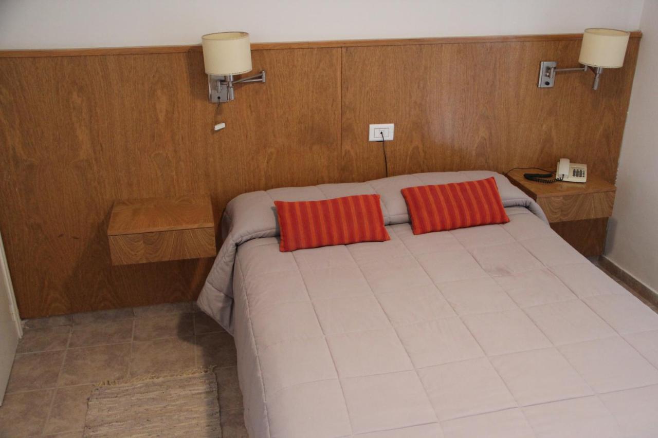 Motel A.C.A. צ'יפולטי מראה חיצוני תמונה
